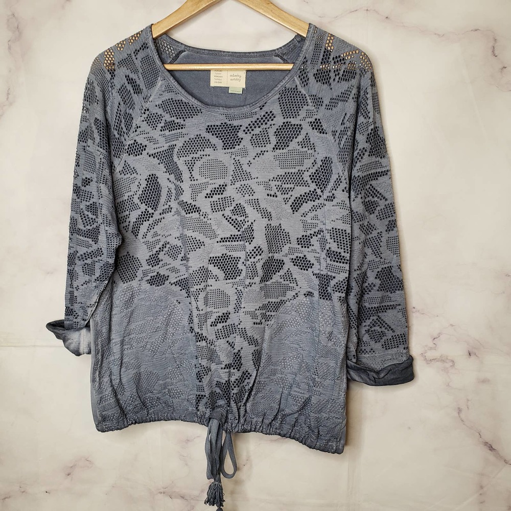 ANTHRO Saturday Sunday blue laser cut blouse S